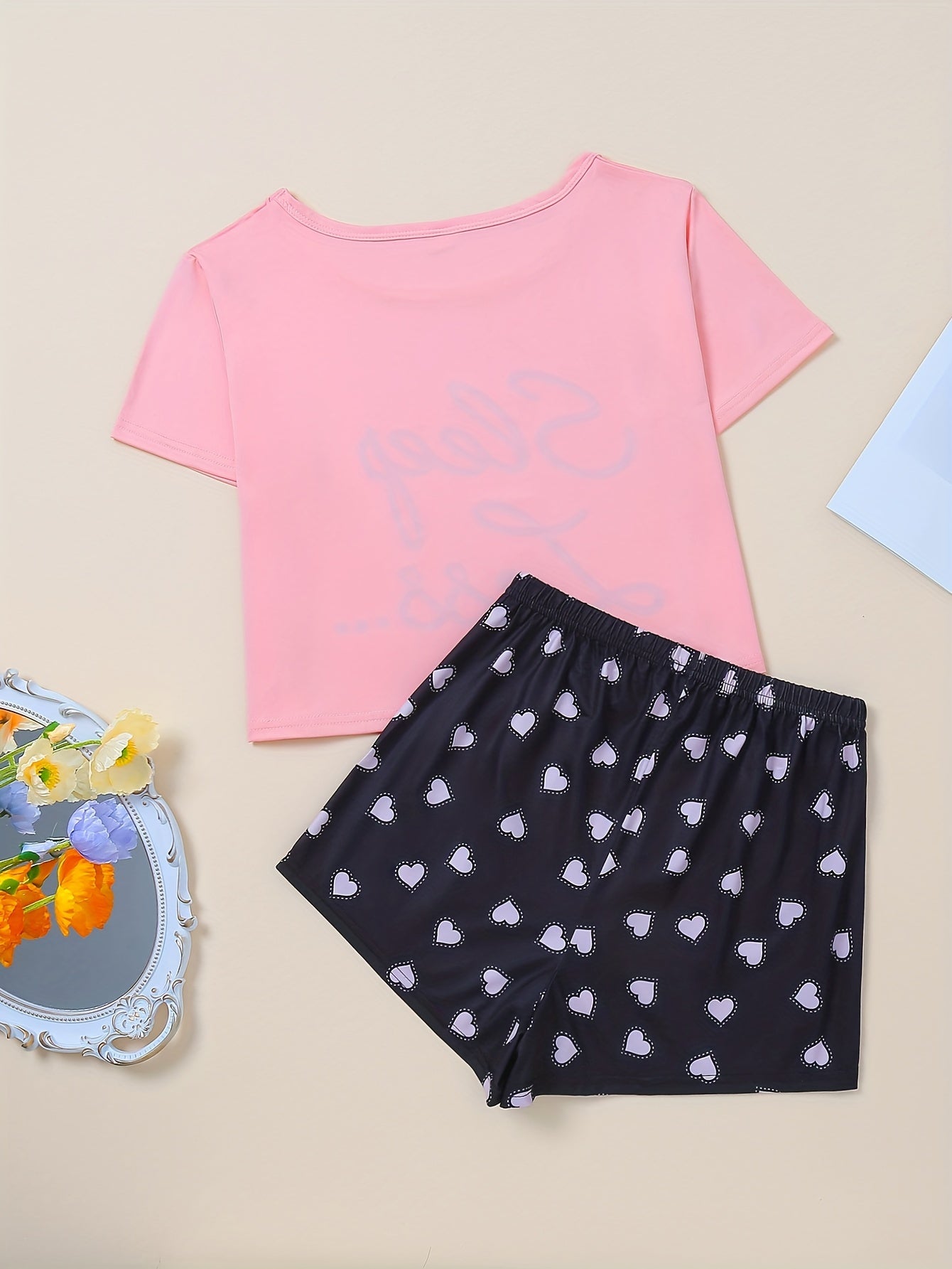 Letter Print Pajamas Set Short Sleeve Top & Shorts Women's Sleepwear