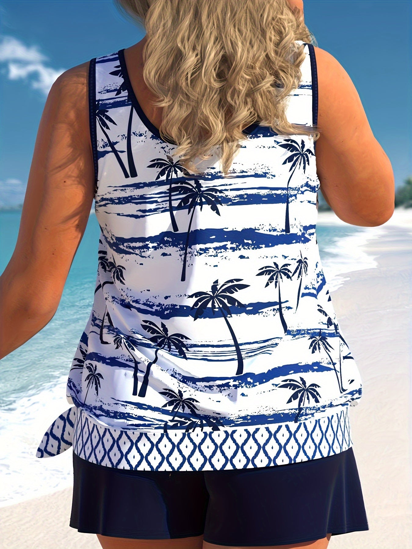 Coconut Tree Print Tankini Set - Knot Side Tank Top & Shorts S
