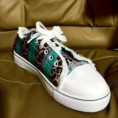 Leopard Print Canvas Shoes Lace Up Low Top Sneakers