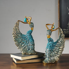 Peacock Dance Resin Crafts Wedding Room Home Living Room TV Cabinet Decoration