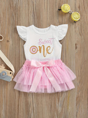 2pcs Baby Girls Fly Sleeve Onesie & Mesh Skirt Set