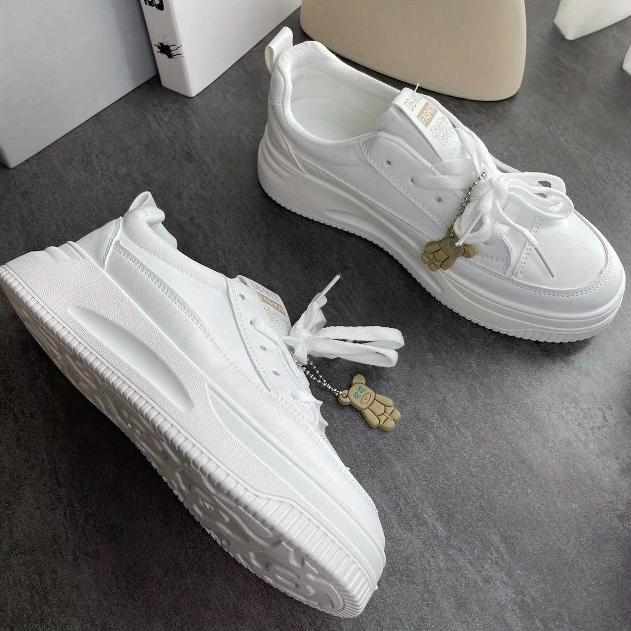 Women's Cartoon Bear Skate Shoes Charm Lace Up Platform