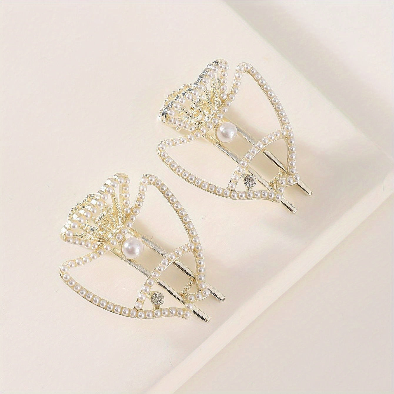 Ocean Series Faux Pearl Fish Shaped Hair Clip