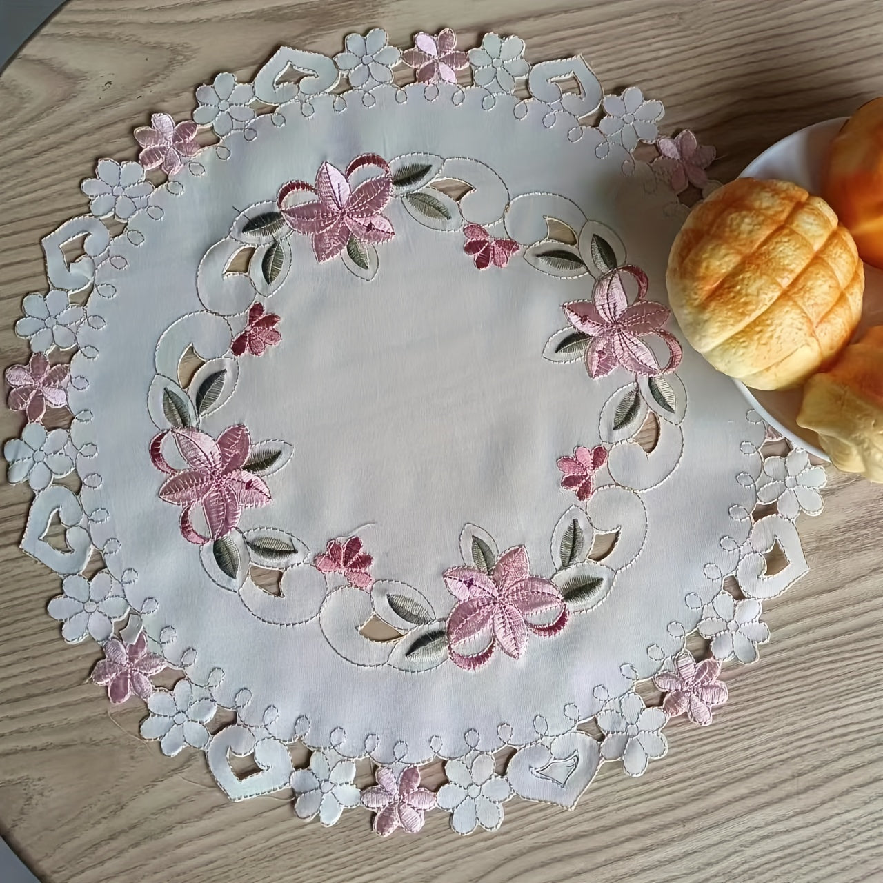 Pastoral Style Flower Embroidery Table Runner Set