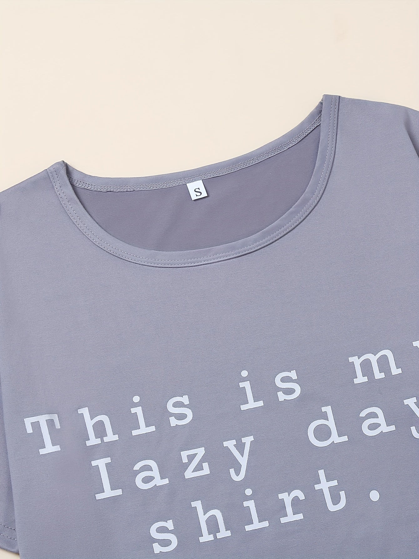 Women's Letter Print Pajama Set Crew Neck Top & Shorts