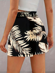 Leaves Print Elastic Waist Shorts Vacation Summer Versatile Shorts