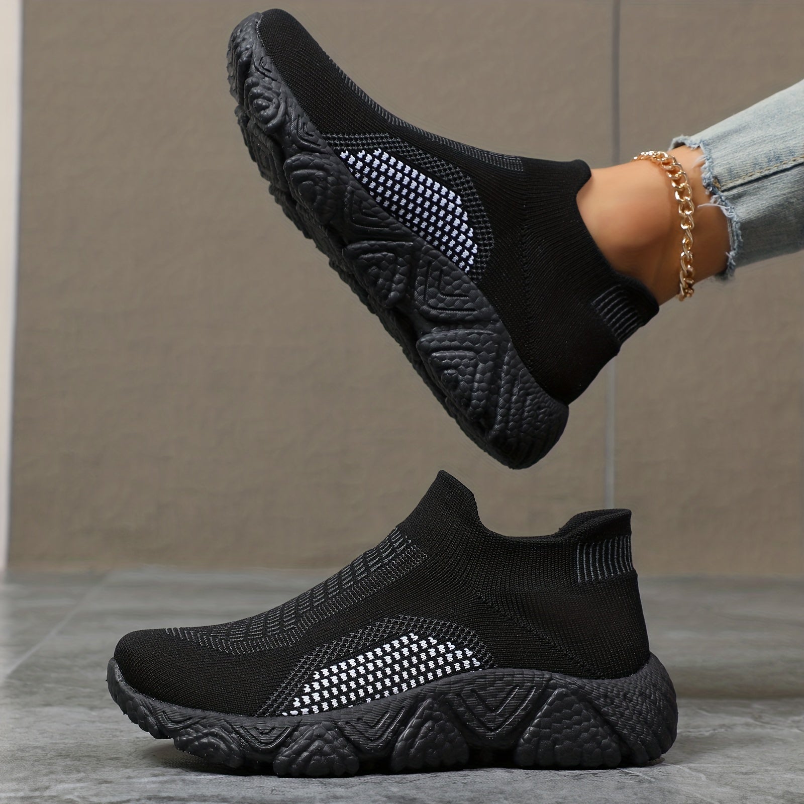 Women's Lightweight Slip On Walking Shoes