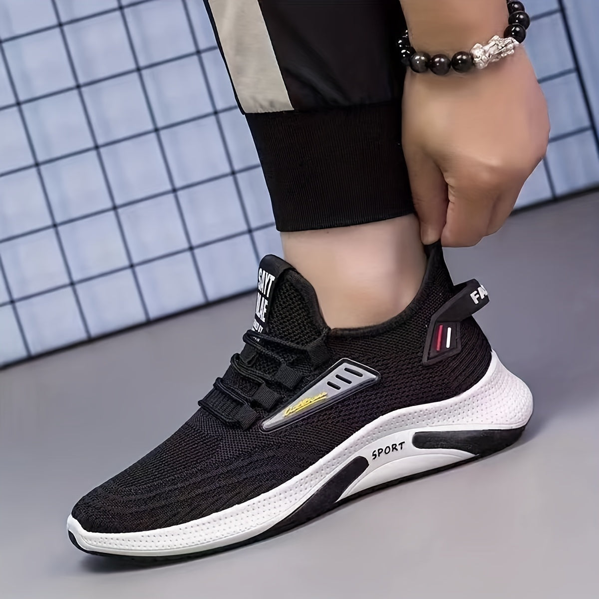 Men's Slip-On Sneakers with Shoelaces Odor-Resistant Athletic Shoes