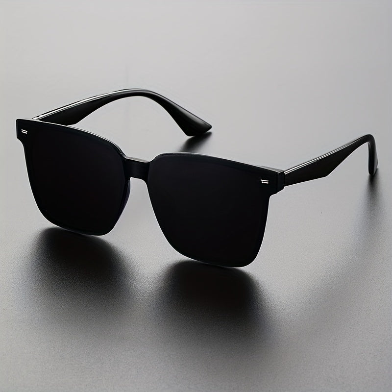 Men's Vintage Oval UV400 Sunglasses for All Seasons