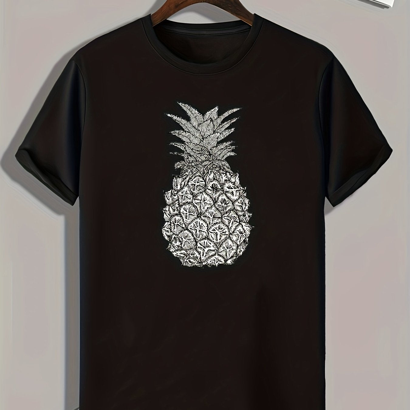 Men's Pineapple Print Graphic Tee for Summer