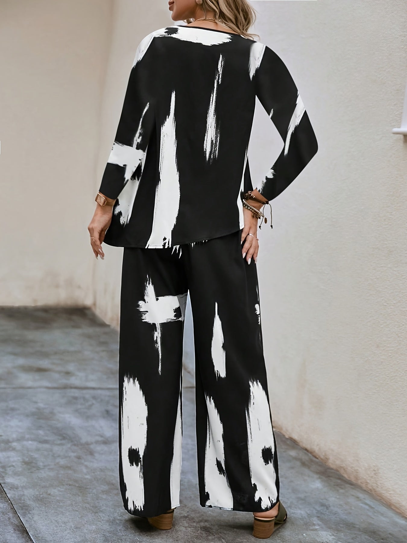 Brush Print Top & Wide Leg Pants 2 Piece Set