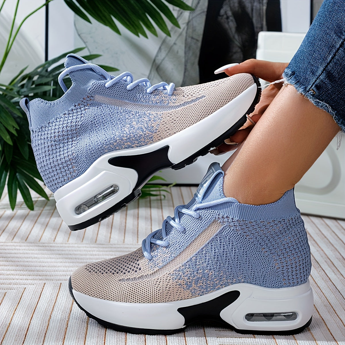 Women's Outdoor Air Cushion Sneakers Lightweight Running Shoes