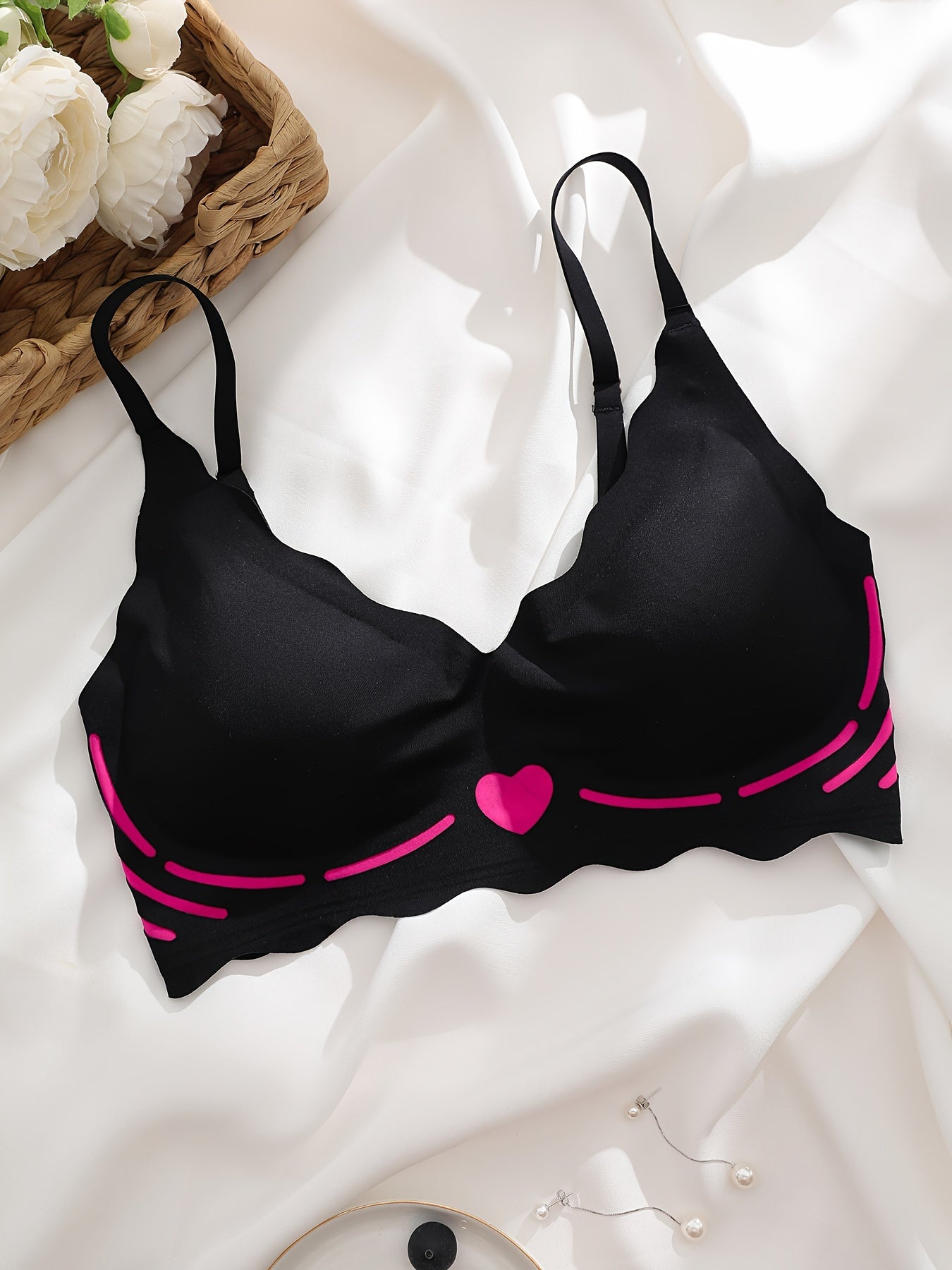 Heart Print Wireless Bra Comfy & Breathable Scallop Trim Bra