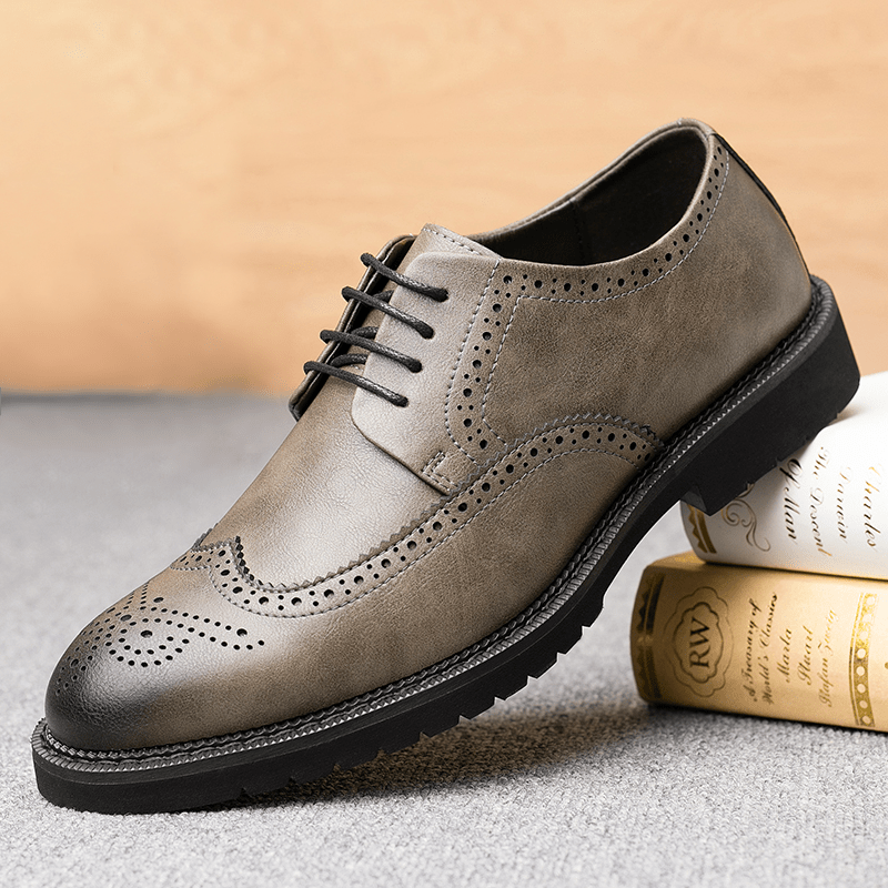 Men's Carved Derby Shoes Non Slip Formal Shoes For Wedding Business