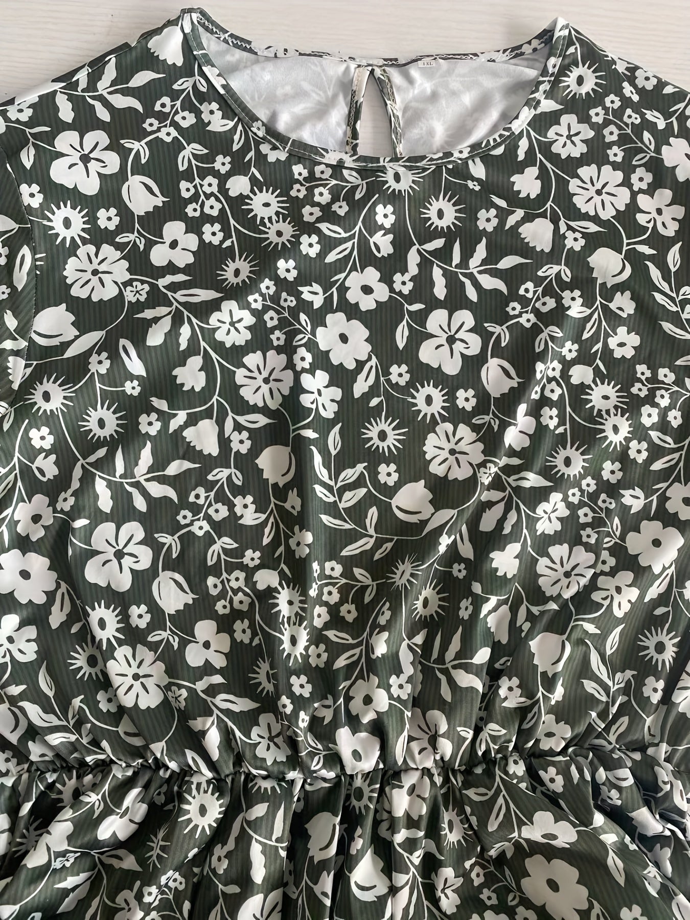 Floral Print Short Sleeve Round Neck Pleated Dress With Pockets