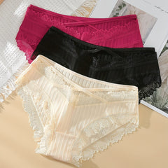 Contrast Lace Underwear Set