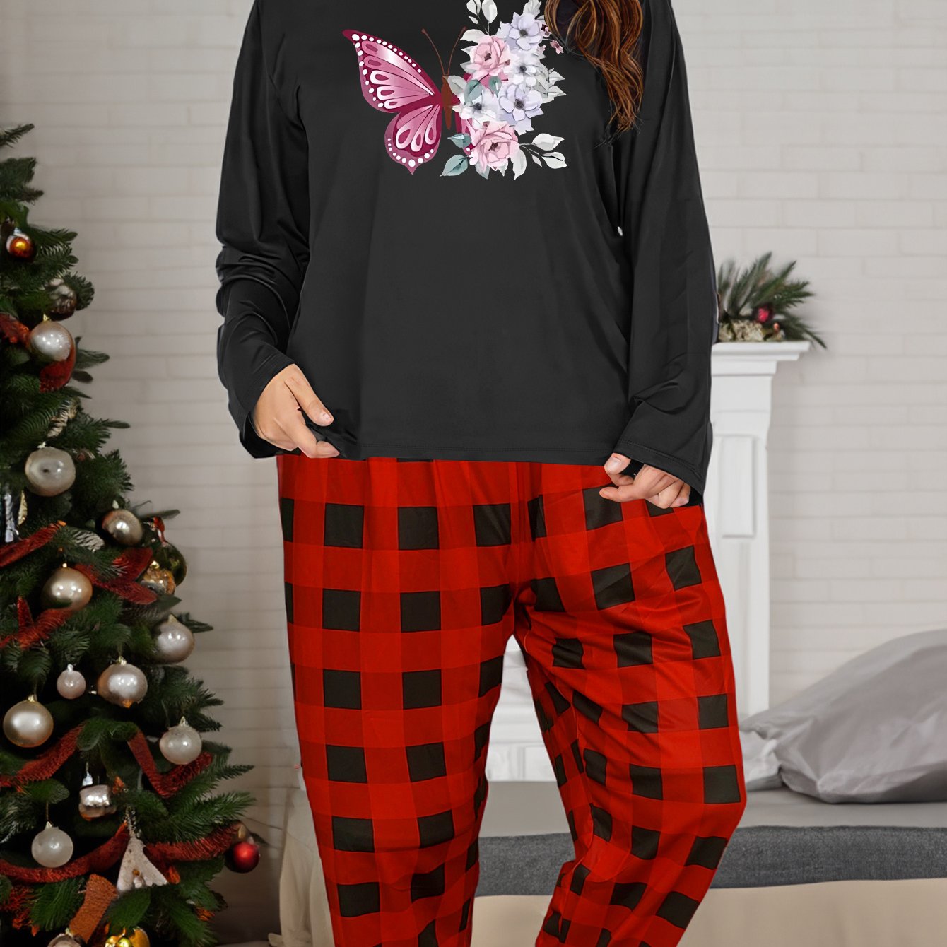 Butterfly Print Tee & Plaid Pants Pajamas Set