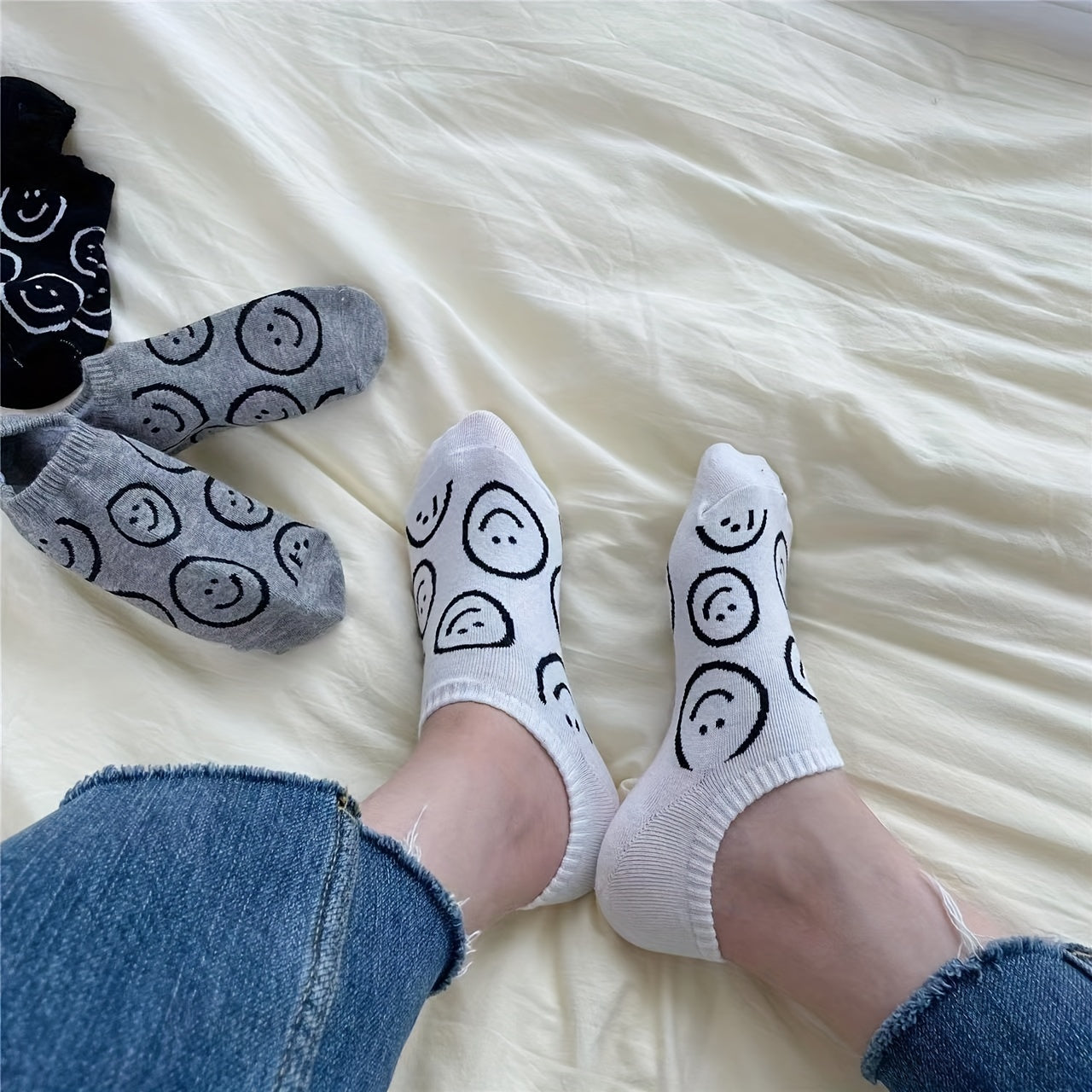 3 Pairs Smiling Print Socks Low Cut Ankle Women's Stockings