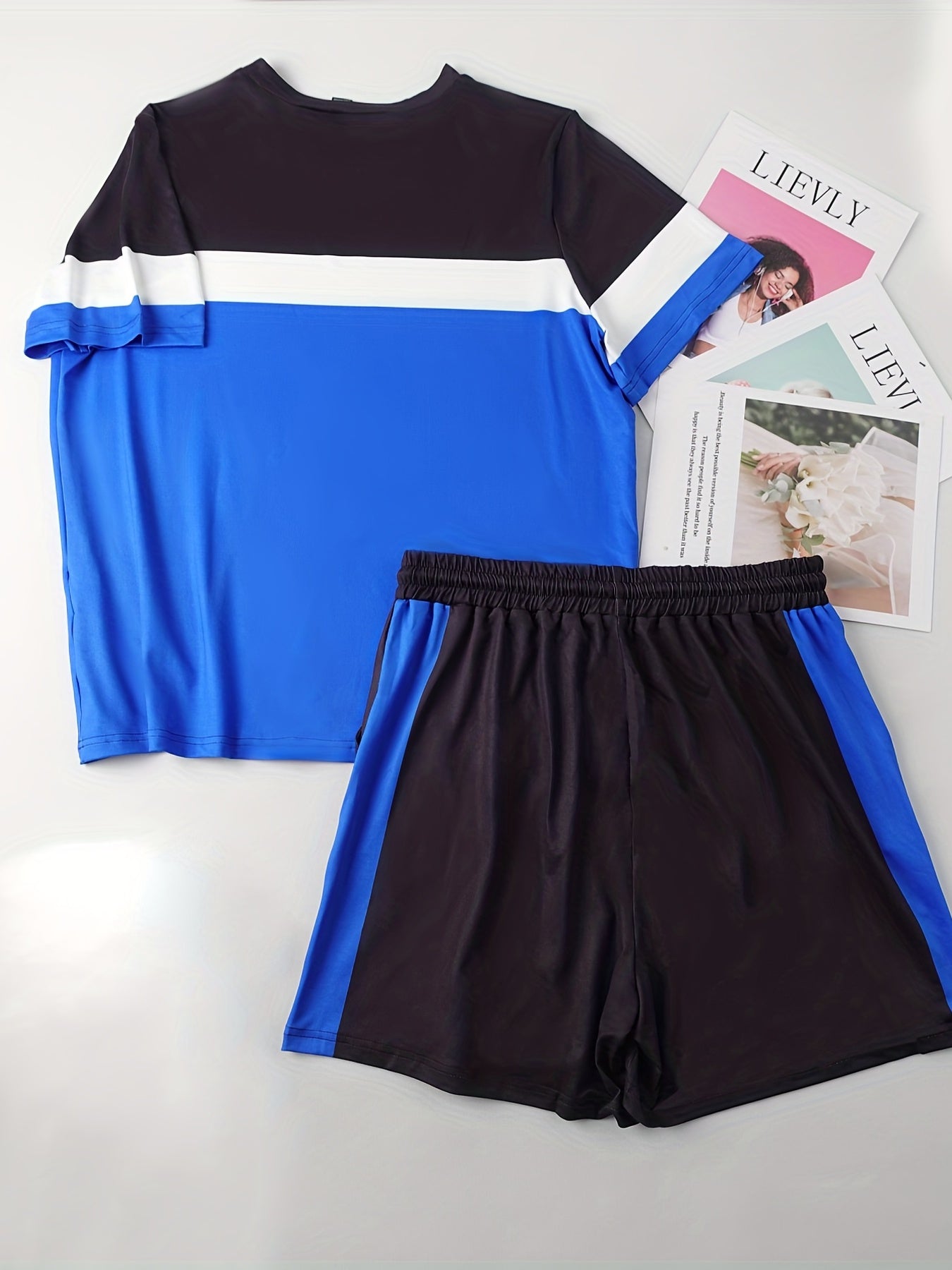 Colorblock Stripe Tee & Drawstring Shorts Set