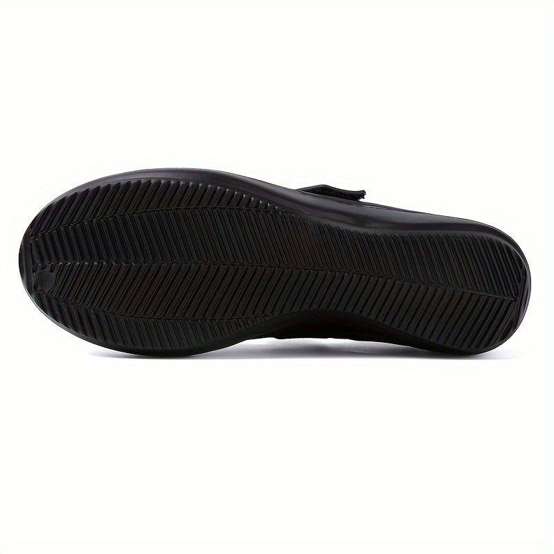 Women's Breathable Walking Shoes Soft Sole Casual Sneakers