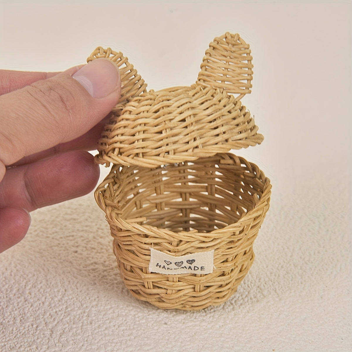 Mini Rattan Basket & Twisted Stick Dog BJD OB11 Scene Furniture