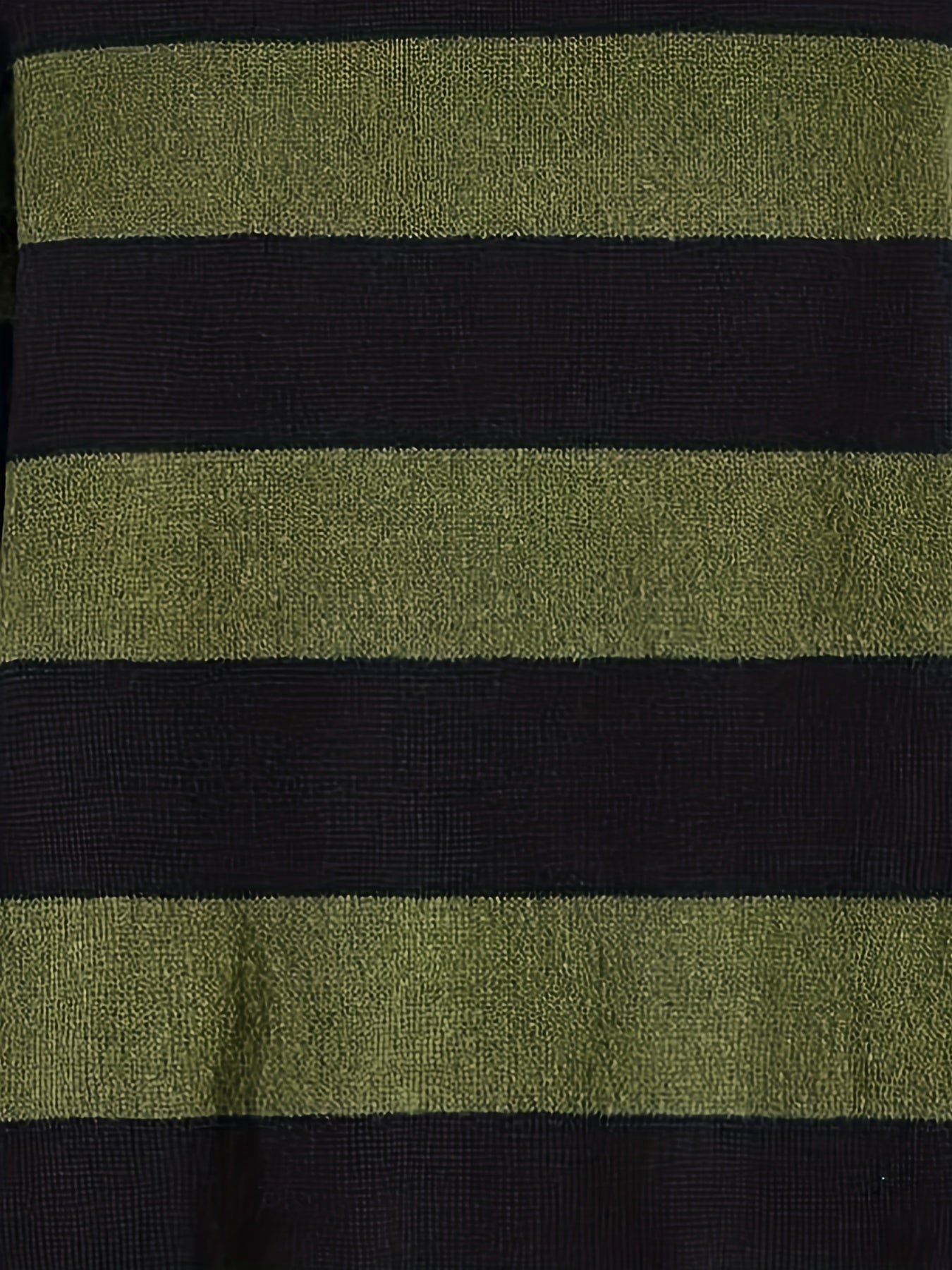 Knitted Stripe Pattern Men's Round Neck Pullover Sweater