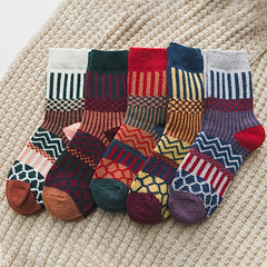Christmas 5 Pairs Women's Warm Cotton Blend Winter Crew Socks