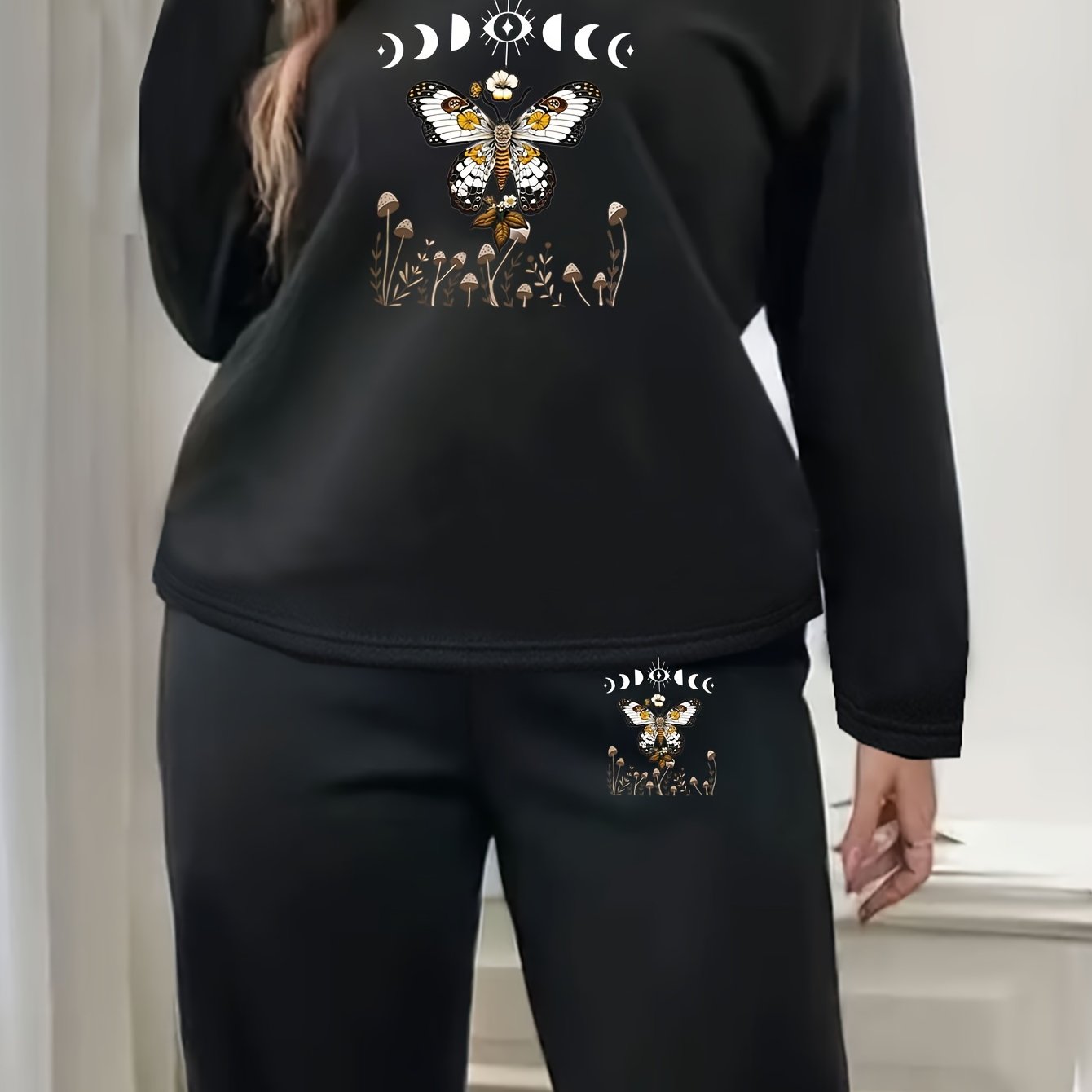 Women's Plus Size Butterfly & Moon Lounge Set
