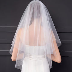 Women's Wedding Veil Bridal Veil with Flowing Edge Bride Headpiece
