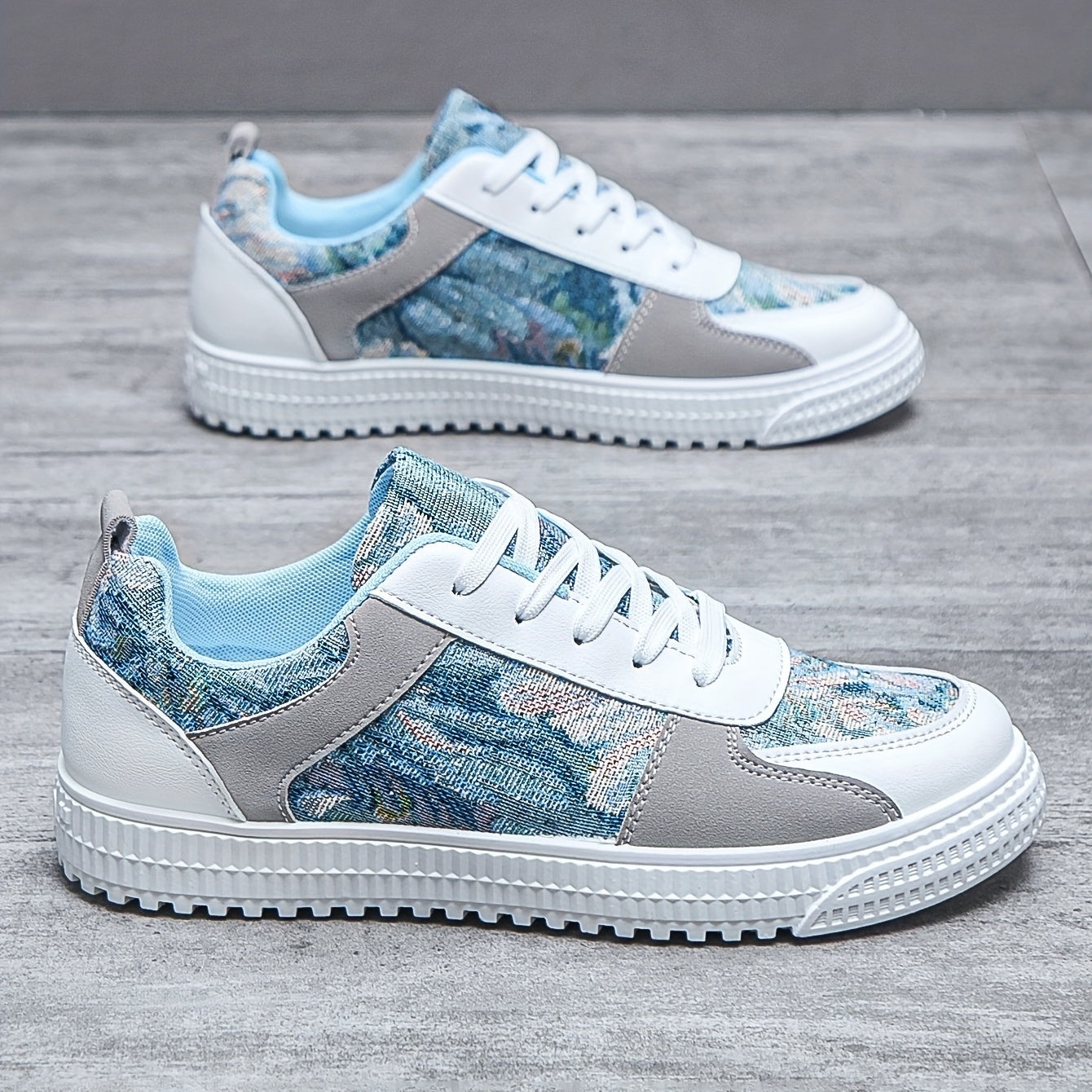 Men's Graphic Skate Shoes Lace-up Sneakers