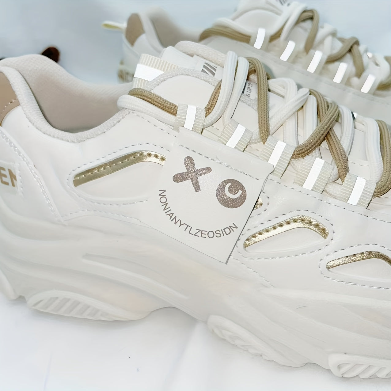 Women's Smiling Face Pattern Chunky Sneakers Lace Up Running Shoes Platform