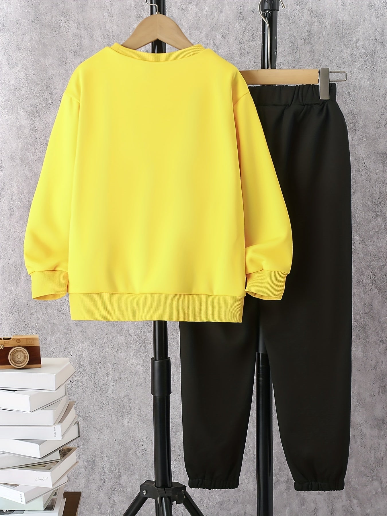 Boy's Gamepad Print Sweatshirt & Pants Set for Spring Fall
