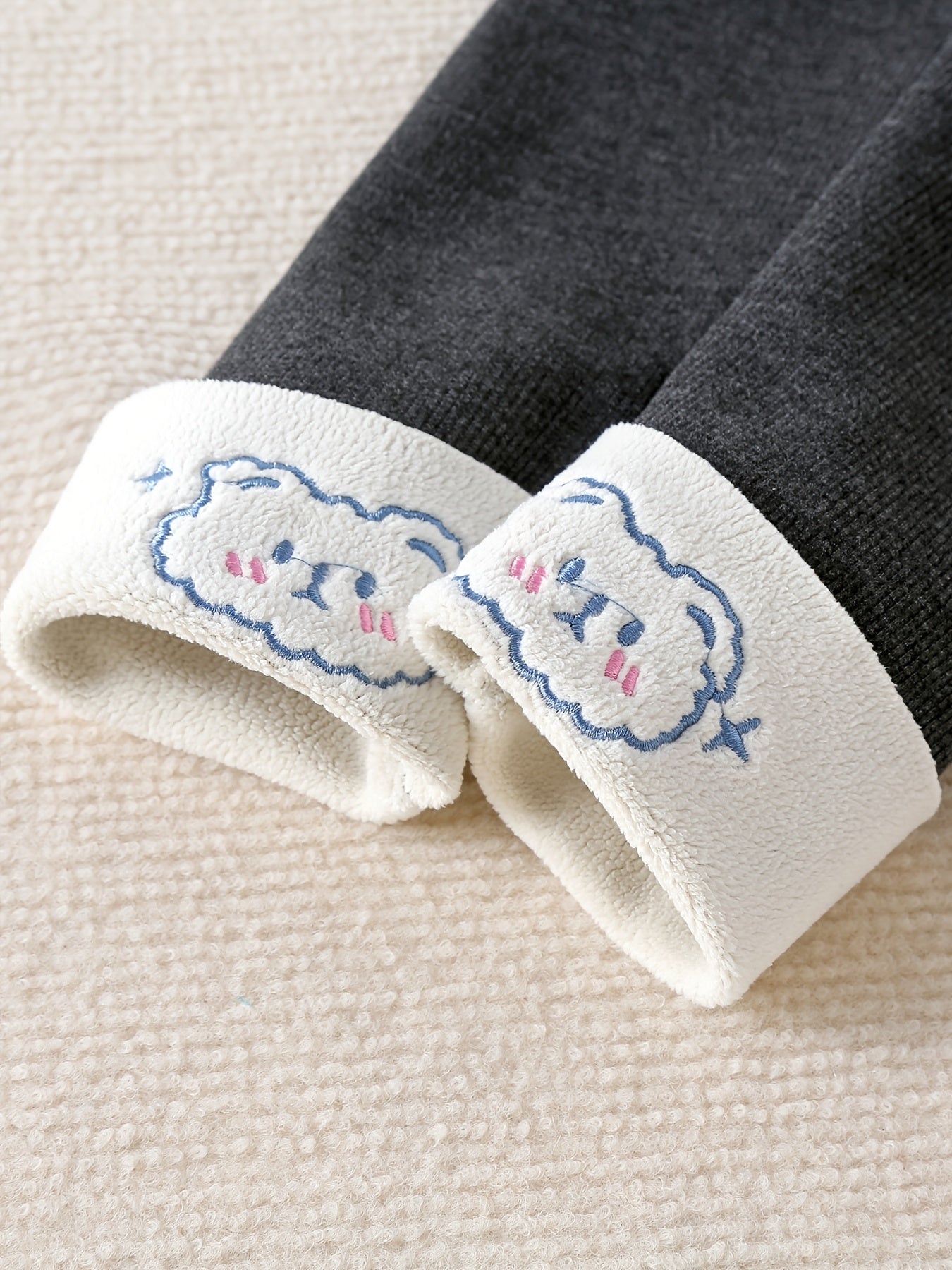 Girls Bear Embroidery Thermal Fleece Leggings for Autumn/Winter