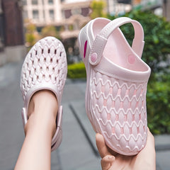 Women's Soft Sole Summer Clogs Garden Slippers Non-slip Platform Beach Slides