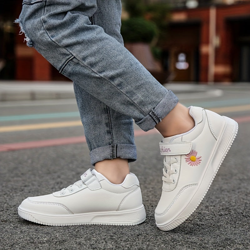 Embroidered Flower Low Top Sneakers for Girls Lightweight Anti Slip Sneakers