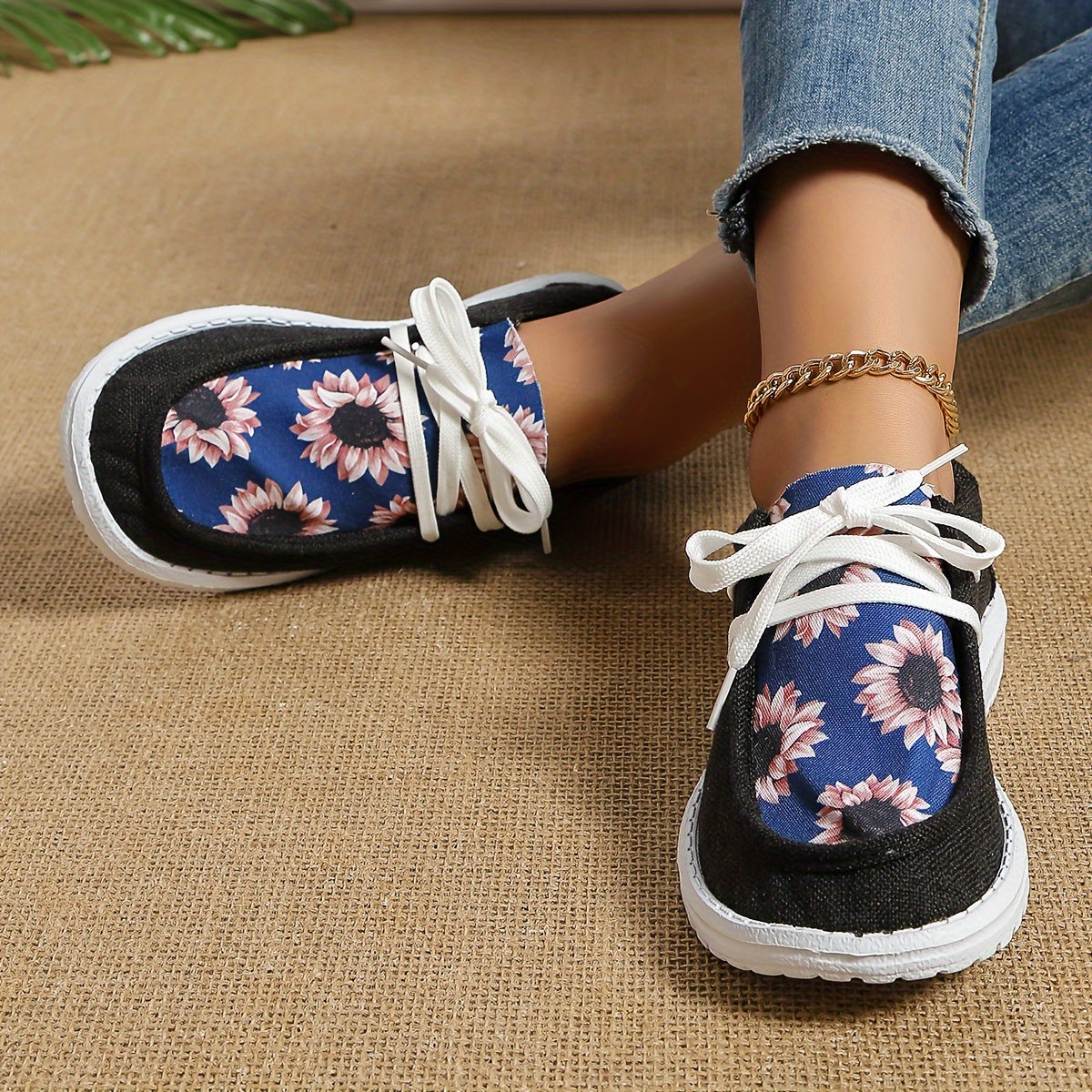 Print Round Toe Flat Lace Up Canvas Shoes