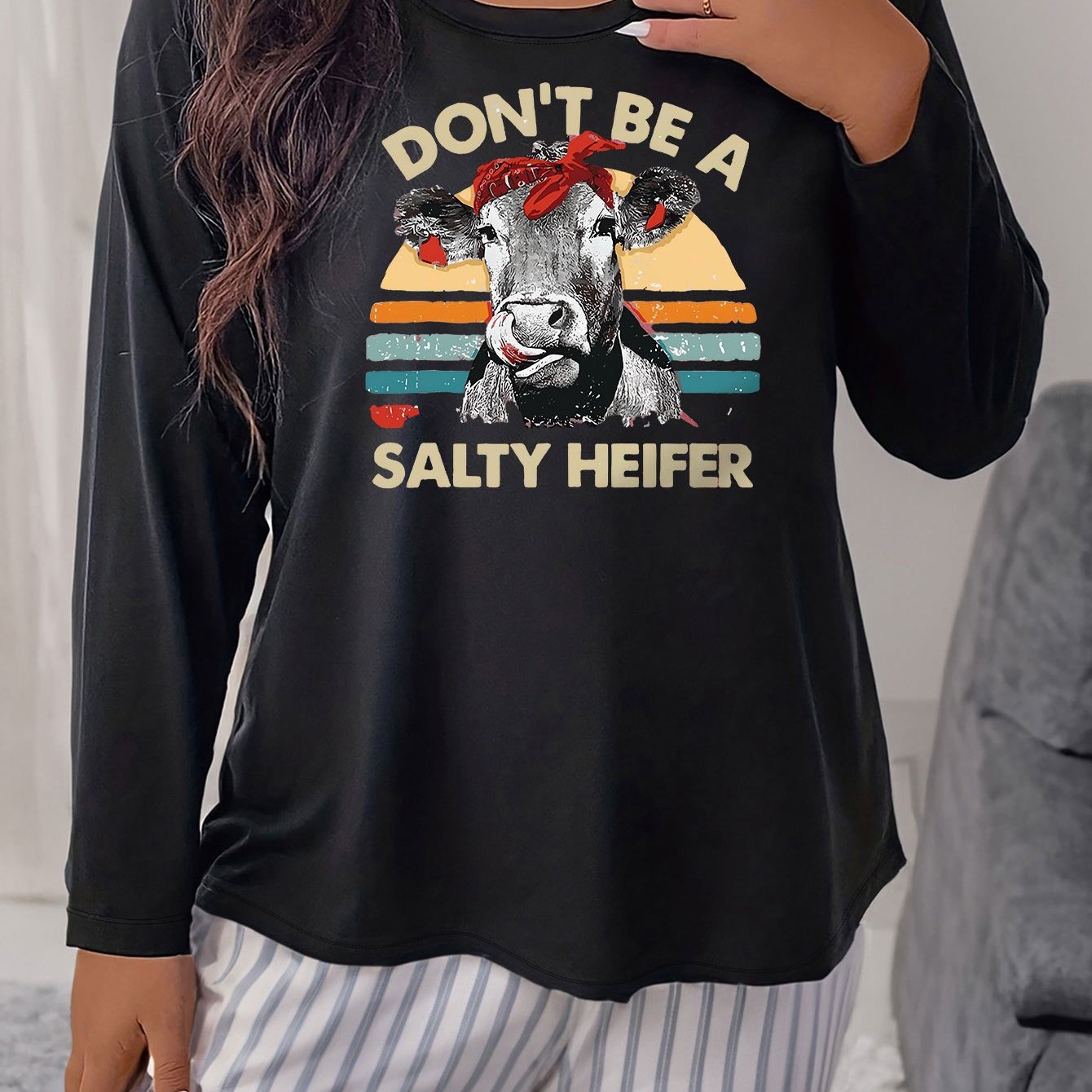 Sunset & Cow Graphic Long Sleeve Sleepwear Top