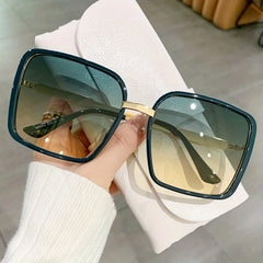 Oversized Square Frame Sunglasses Gradient Lens Y2K Style Eyewear