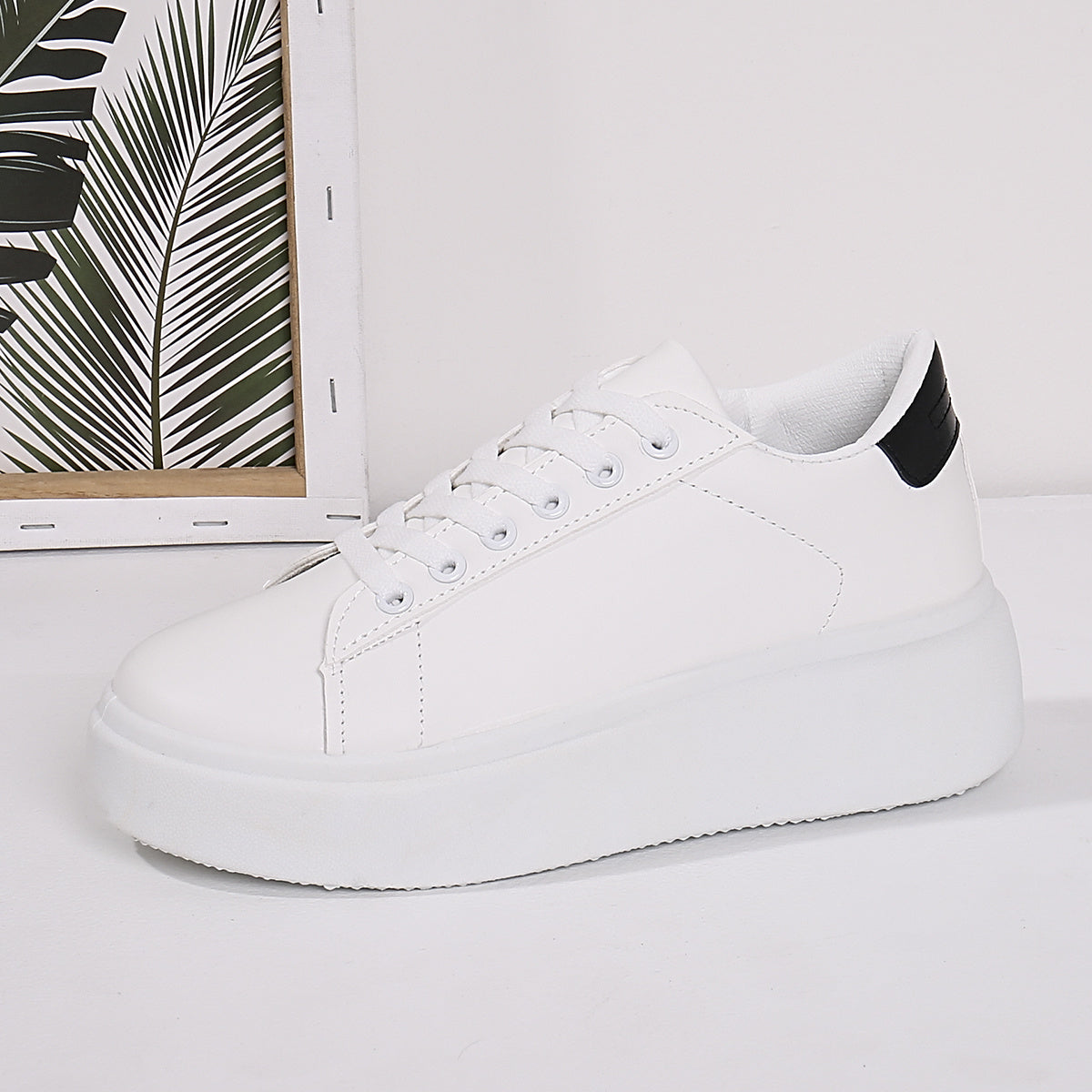 Women's Low Top Thick Bottom Sneakers Skateboard Shoes