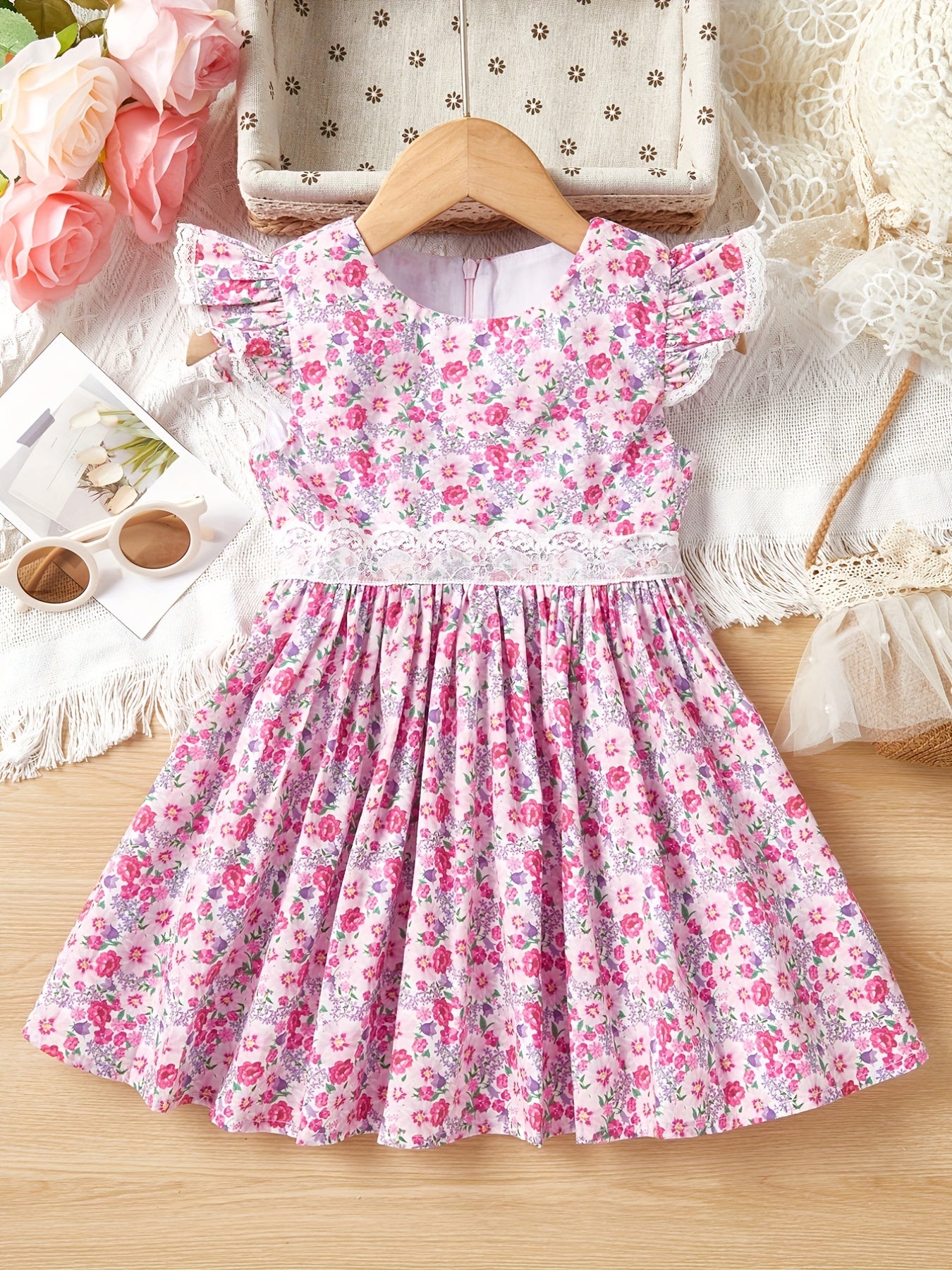 Toddler Girls Flutter Sleeve Lace Trim Flowers Graphic Princess Dress