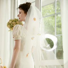 Polyester Bridal Veil with Colorful Flowers for Outdoor Wedding Theme