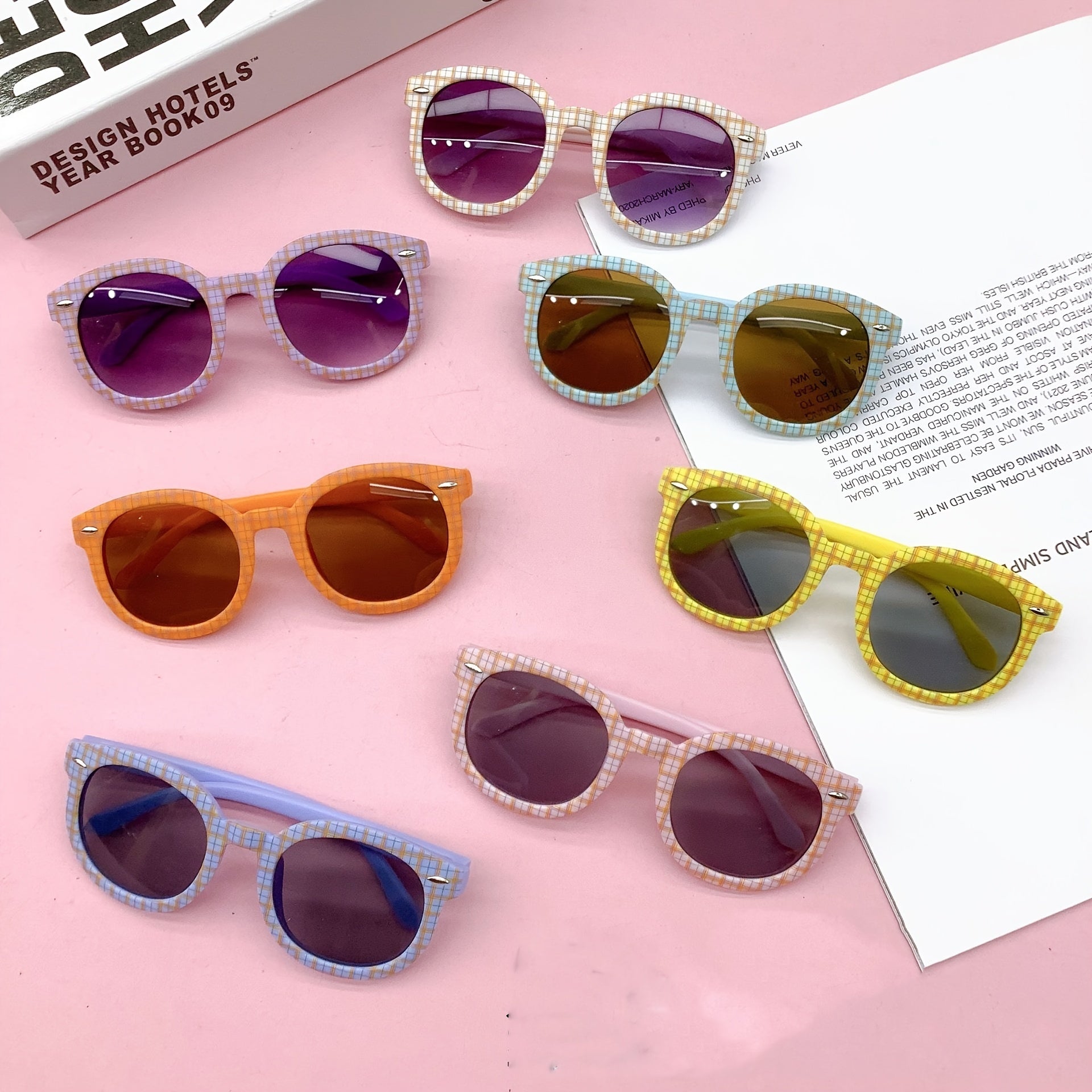 Kids Plaid Round Frame UV Sunglasses