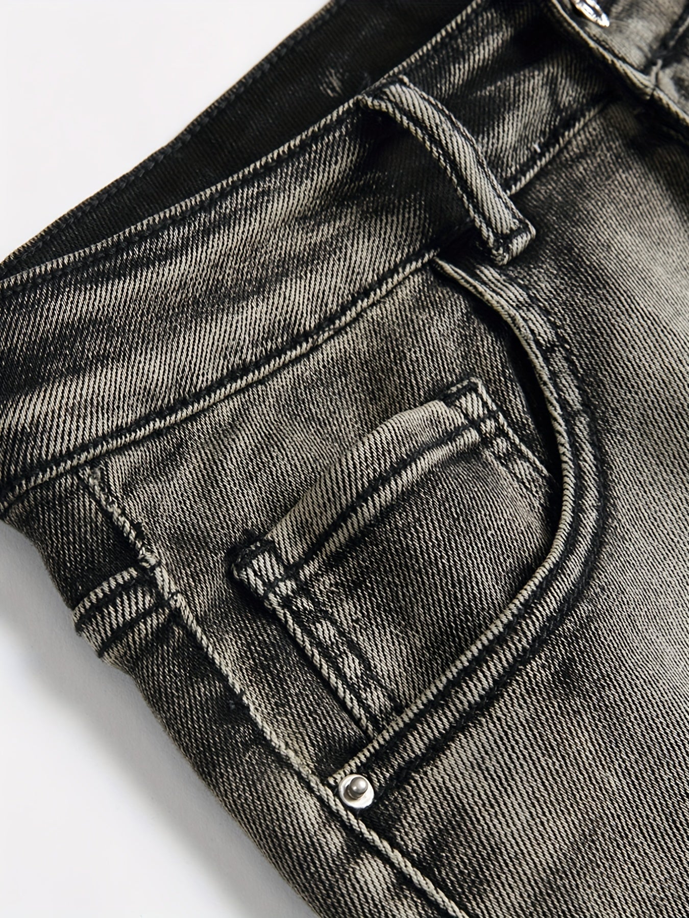 Vintage Style Distressed Denim Shorts for Summer