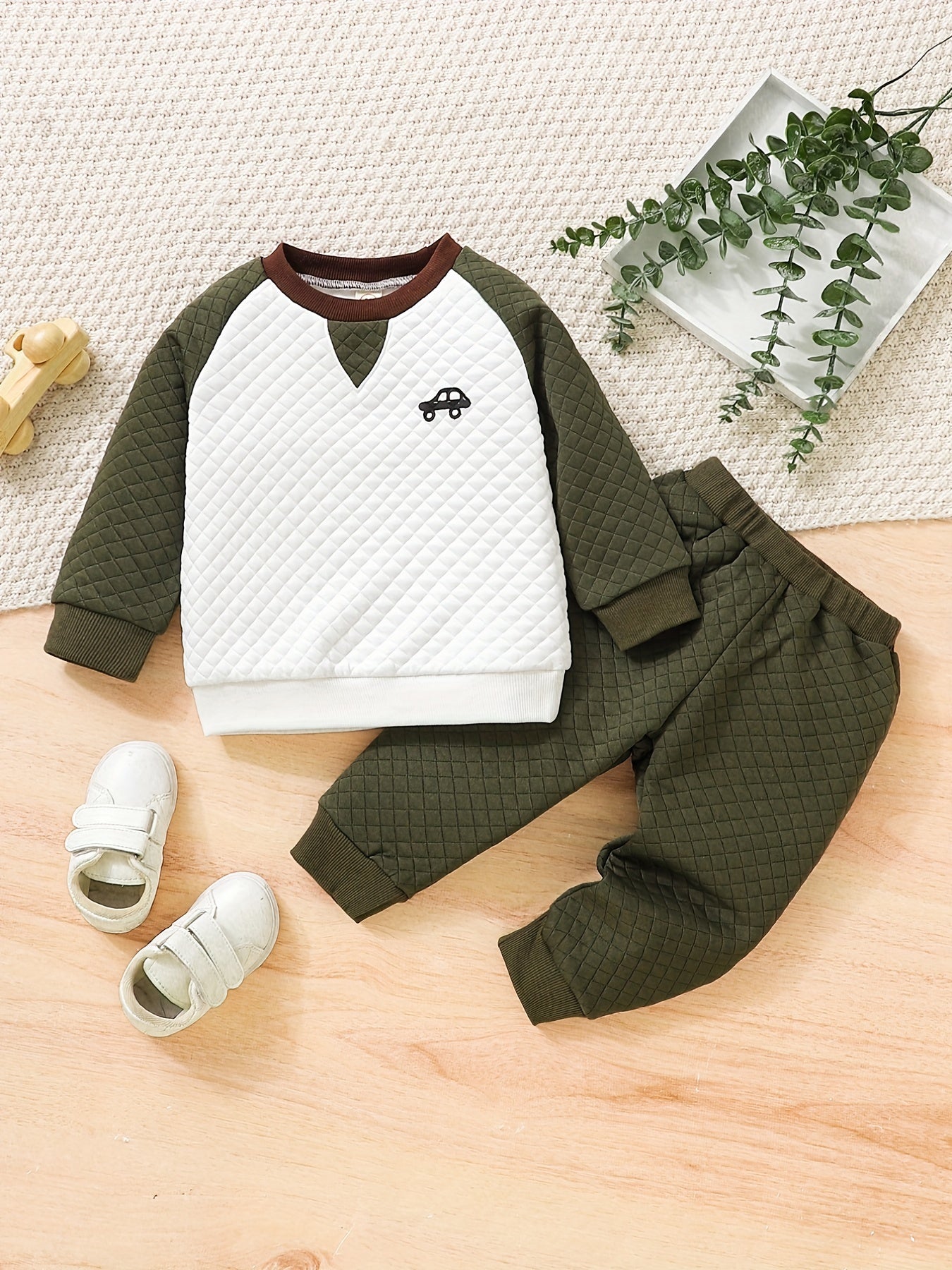 Little Boys 2pcs Set Long Sleeve Round Neck Block Top Pants