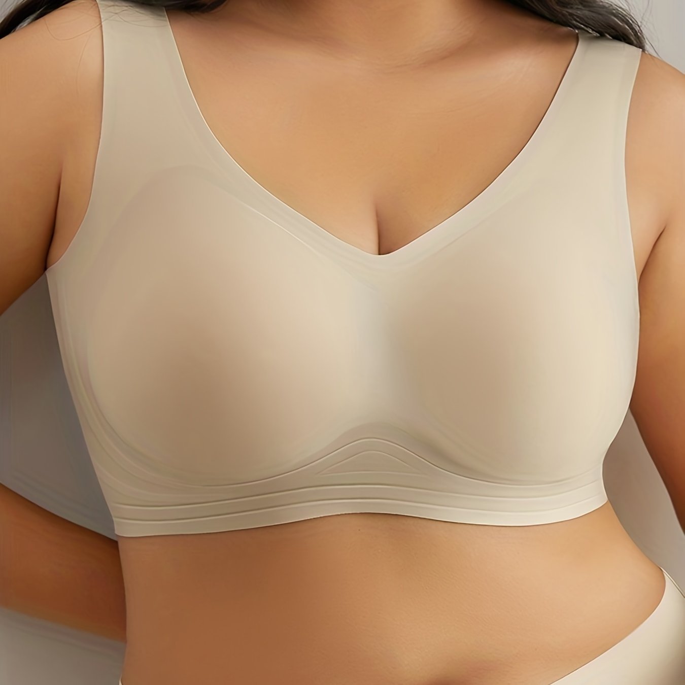 Seamless Solid High Stretch Invisible Bra with Removable Pads