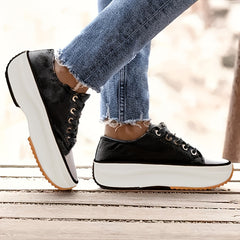 Women's Chunky Sole Canvas Sneakers Lace Up Low Top Shoes