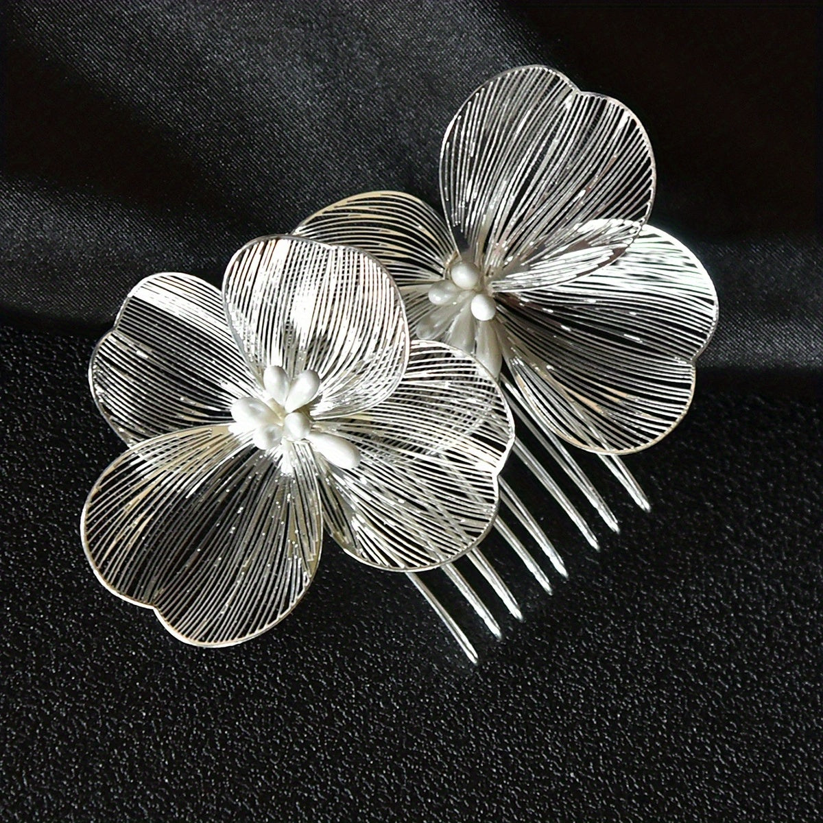 Golden Flower Hair Comb Vintage Headwear Wedding Hair Accessories