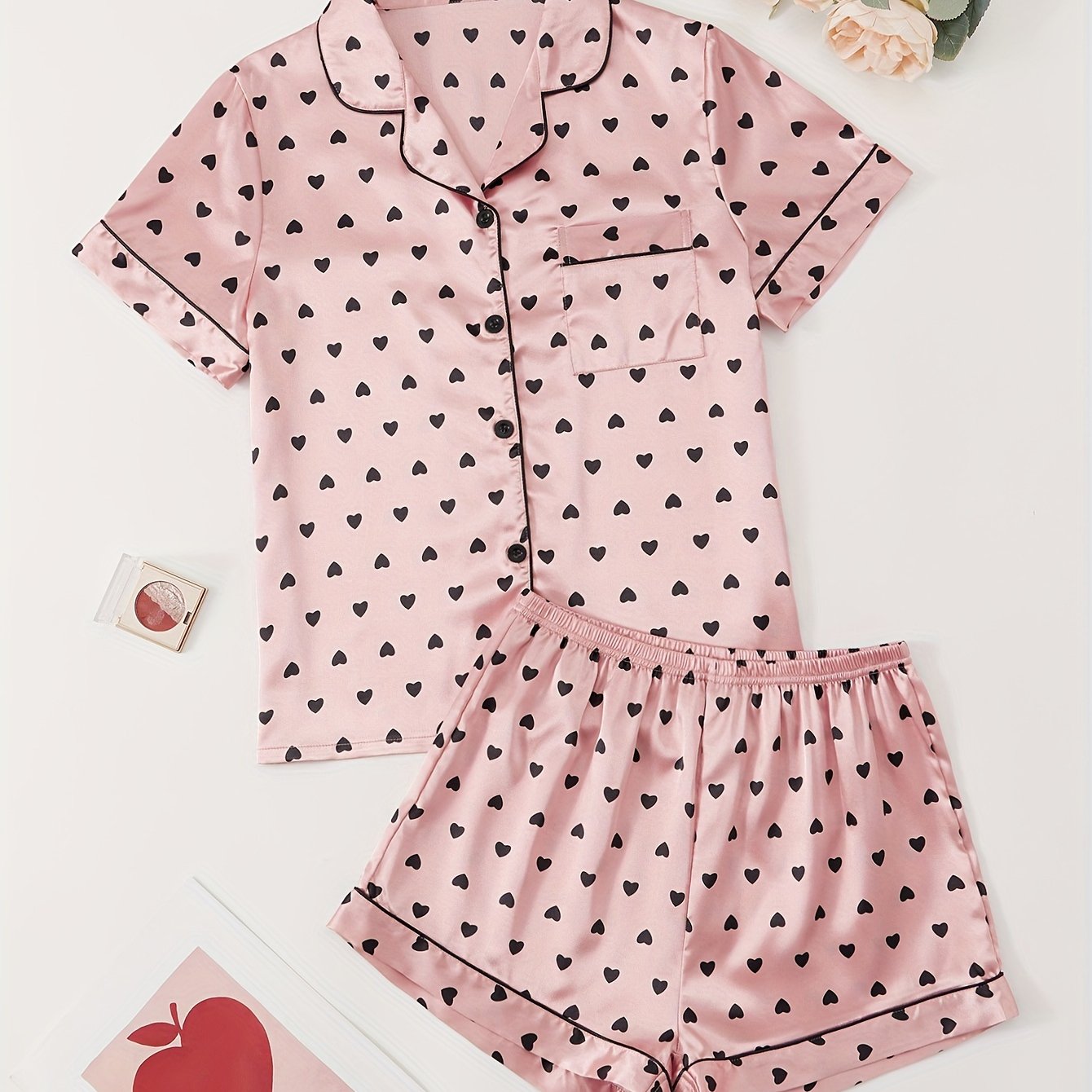 Heart Print Pajamas Set Short Sleeve Buttons Top & Shorts Women's Sleepwear