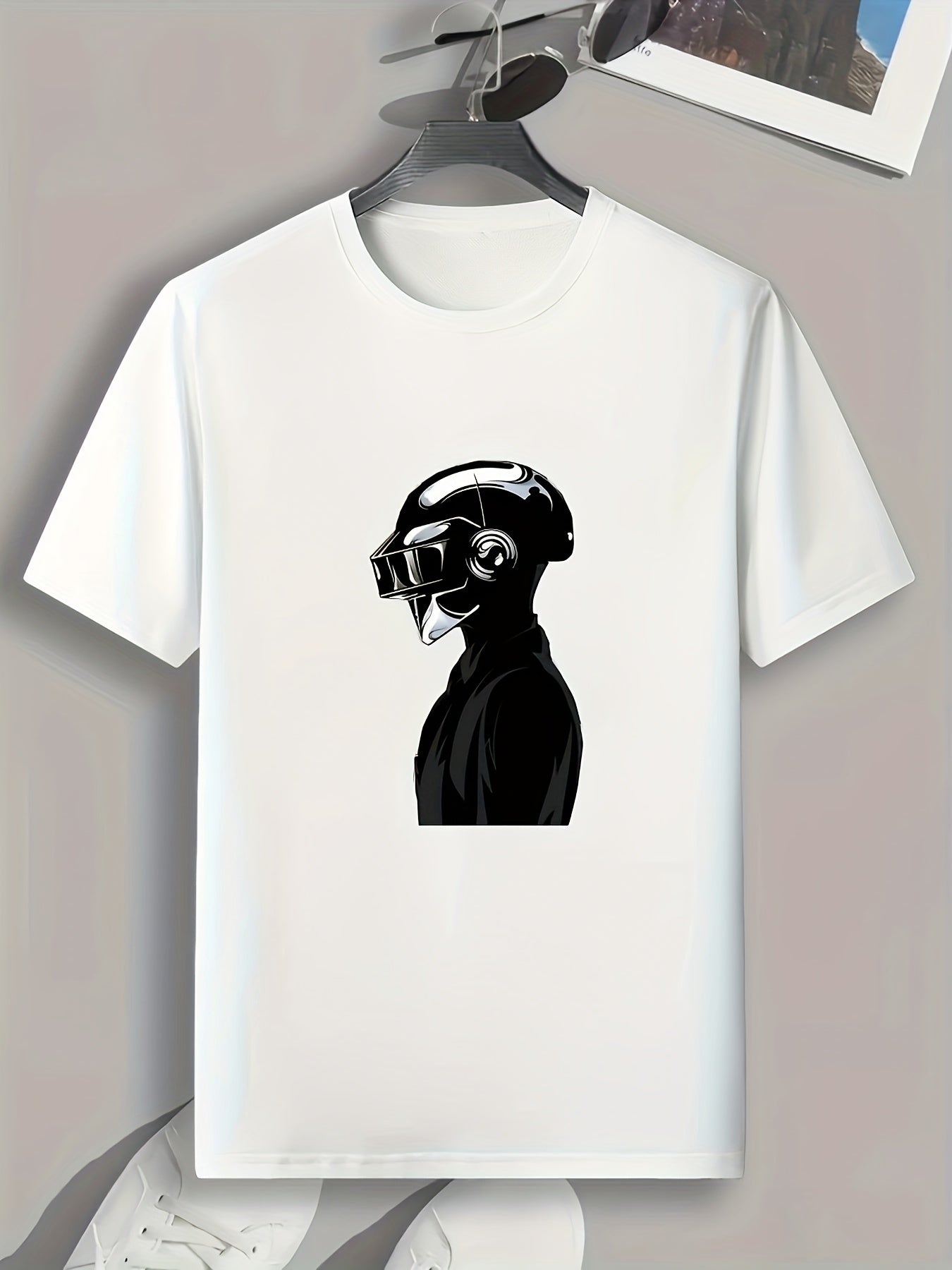 Helmet Man Pattern Print Men's Comfy Sports T shirt Graphic Tee