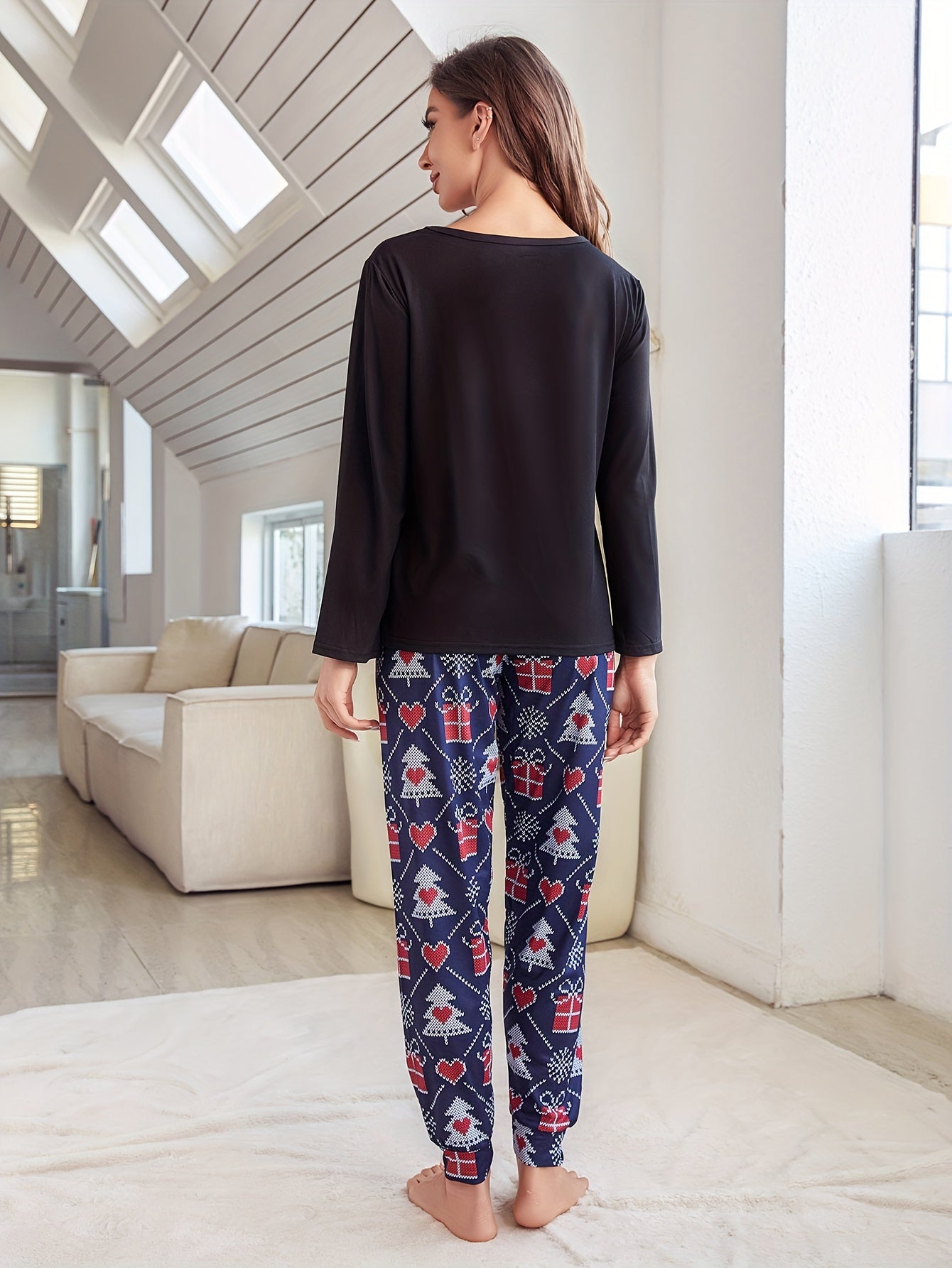 Christmas Pajama Set Long Sleeve Top & Pants Women's Sleepwear